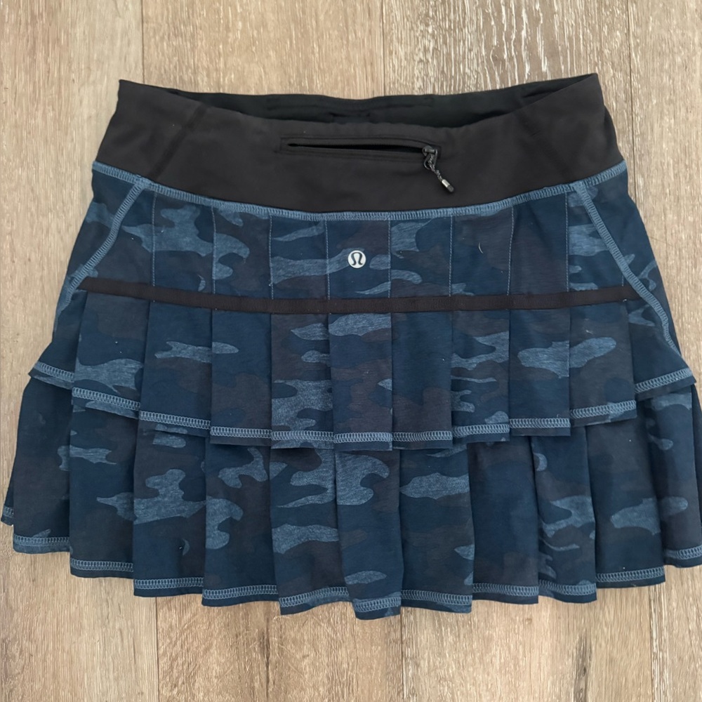 Lululemon Lululemon Run: Pace Setter Skirt Camo Blue 4 tall